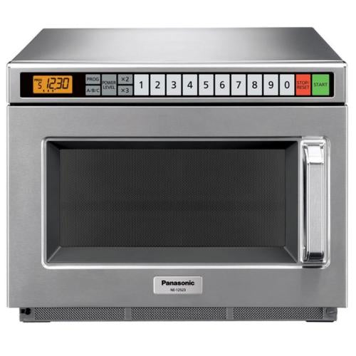 Panasonic NE17521APR Commercial Microwave Oven