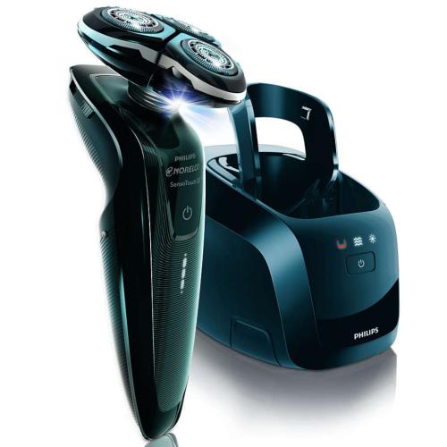 Norelco 1250XCC/42 Series 8000 Sensotouch 3D Shaver 8700 Wet & Dry
