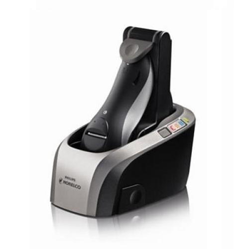 Norelco HQ8260/58 Shaver 3Hd Jetclean Sealed