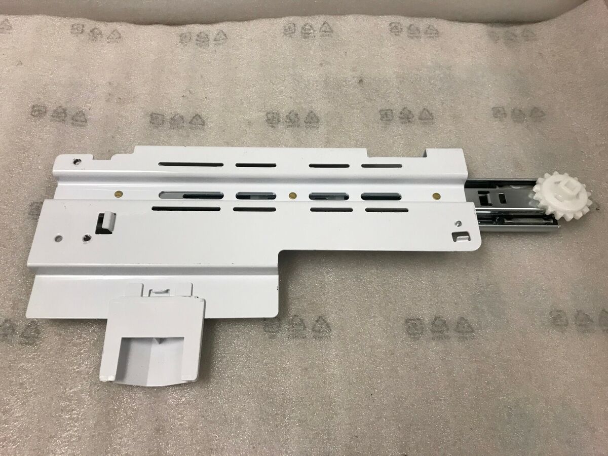 Samsung Assembly Rail-Low Left - DA97-13261B
